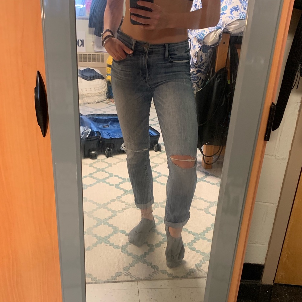 Frame Le High Straight Jeans